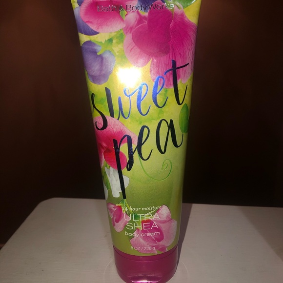 3 bath and body works lotions - Picture 3 of 4